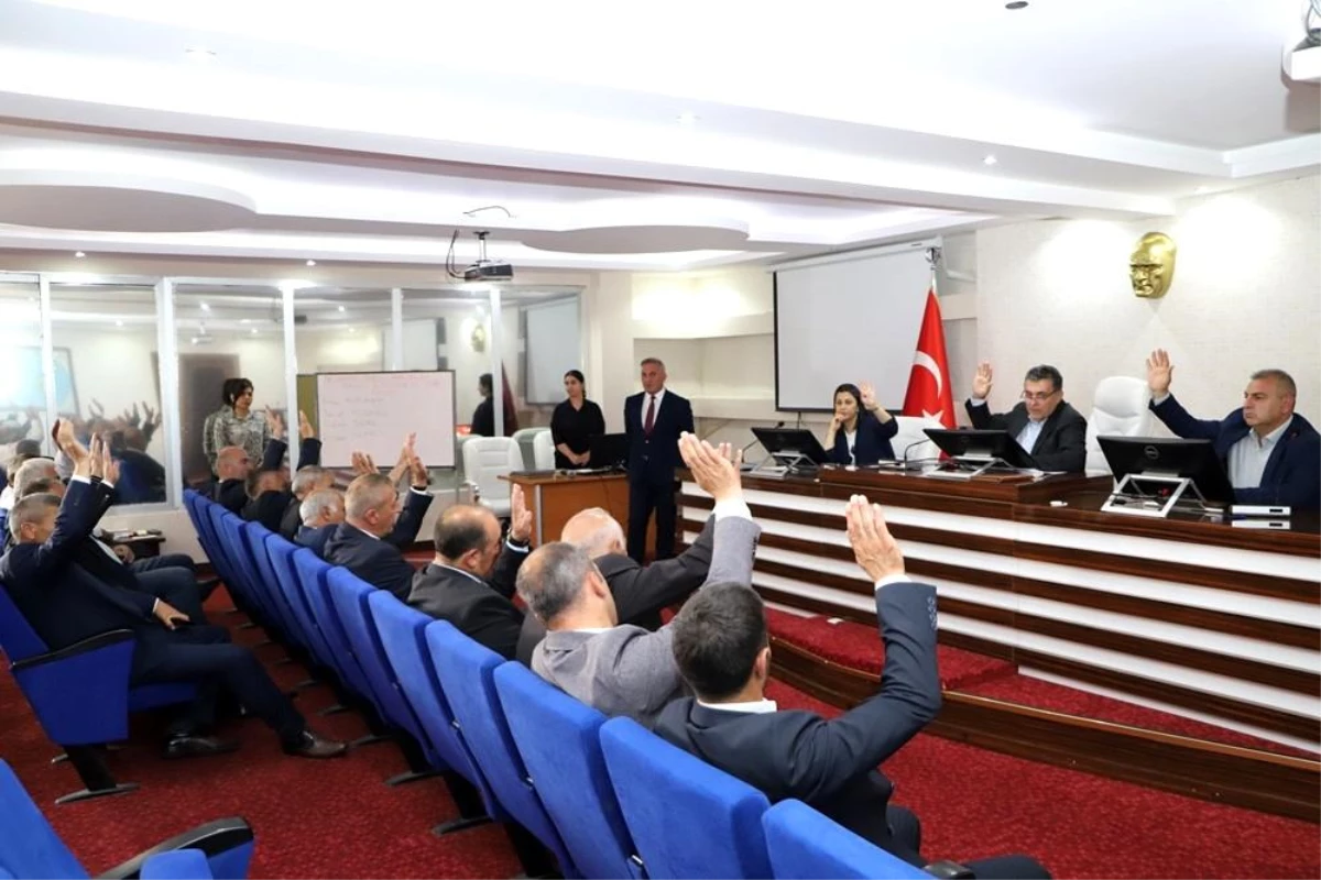 Ardahan Belediye Başkanı Faruk Demir, Ardahan Belediye Birliği’nin genel kurulunda oybirliğiyle Birlik Başkanlığına seçildi