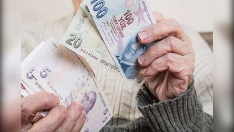 CHP’li Toprak: En düşük emekli aylığı asgari ücretle eşitlenmeli!